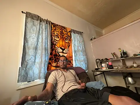 ThrowedWorldWide online show from March 18, 2026, 3:15 pm