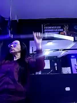 Snapshot of YaraDuartee chatting on November 26, 2025, 6:20 pm YaraDuartee online show from November 26, 2025, 6:20 pm