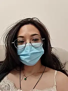 Snapshot of Flora25oo chatting on November 16, 2025, 11:16 am Flora25oo online show from November 16, 2025, 11:16 am