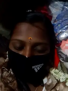 Tamil Hot Sandy online show from October 15, 2025, 5:13 pm