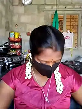 Tamil Hot Sandy online show from February 12, 2026, 5:02 am