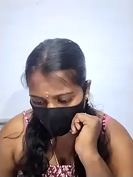 Snapshot of Tamil_Hot_Sandy chatting on March 13, 2026, 5:36 am Tamil Hot Sandy online show from March 13, 2026, 5:36 am