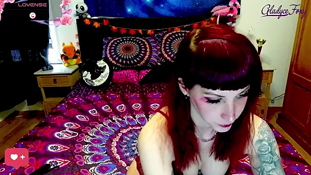 Gladyce Foxy online show from March 13, 2026, 3:29 pm