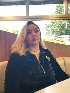 Angelina velvett online show from October 6, 2025, 10:18 pm