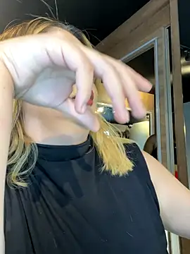 Angelina velvett online show from October 14, 2025, 10:21 pm