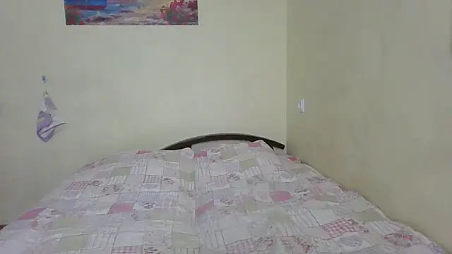 QueenMomyS online show from March 20, 2026, 8:03 pm