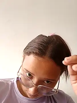 Snapshot of young_dairy01 chatting on October 6, 2025, 12:02 pm young dairy01 online show from October 6, 2025, 12:02 pm