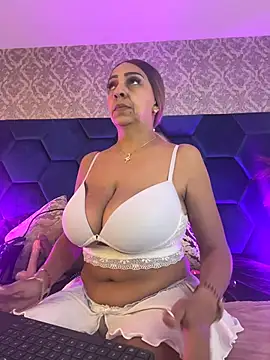Angelina Roa online show from May 13, 2026, 3:20 pm