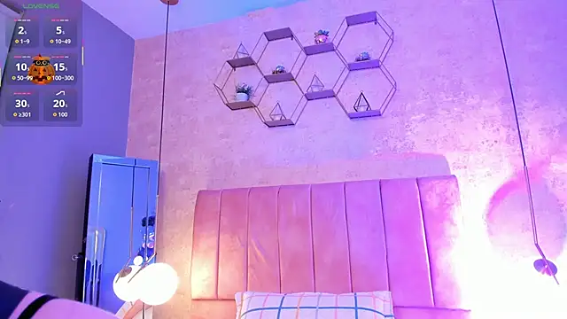 MAGIC VERA online show from October 7, 2025, 12:02 pm