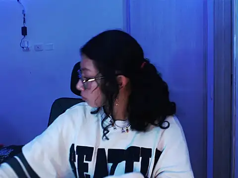 Ivonnybonn online show from January 8, 2026, 10:23 pm