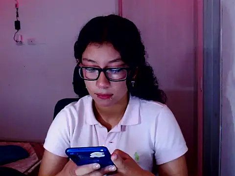 Ivonnybonn online show from January 13, 2026, 8:36 pm