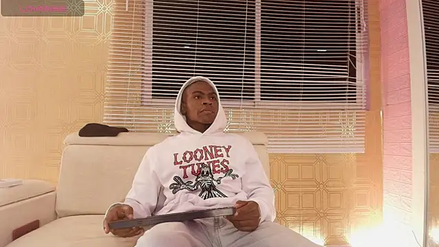 Snapshot of george_lance chatting on November 6, 2025, 3:40 am george lance online show from November 6, 2025, 3:40 am