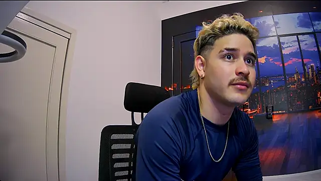 AlexPiersss online show from October 2, 2025, 7:43 pm