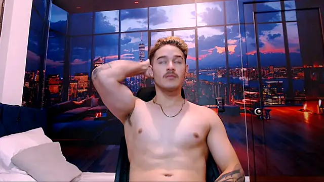 AlexPiersss online show from October 4, 2025, 7:34 pm