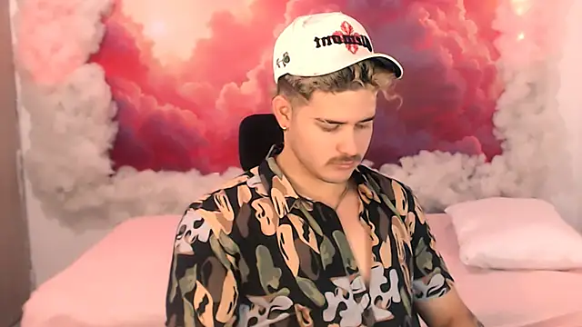 AlexPiersss online show from October 6, 2025, 7:11 pm