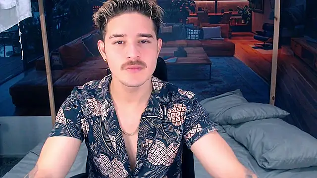 AlexPiersss online show from October 14, 2025, 7:14 pm