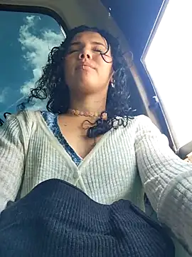 Snapshot of _TOMOE chatting on October 5, 2025, 4:38 pm TOMOE online show from October 5, 2025, 4:38 pm