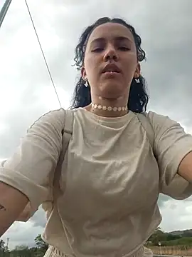 Snapshot of _TOMOE chatting on October 21, 2025, 6:41 pm TOMOE online show from October 21, 2025, 6:41 pm