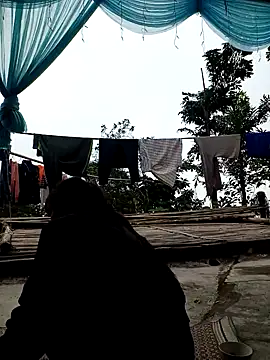 nhinhi-sexy online show from December 4, 2025, 7:06 am