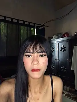 lachina m online show from September 26, 2025, 8:57 pm