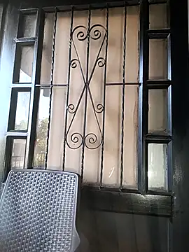 hot pleaser1   online show from November 1, 2025, 9:06 pm