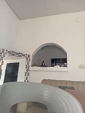 hot pleaser1   online show from November 2, 2025, 3:03 pm