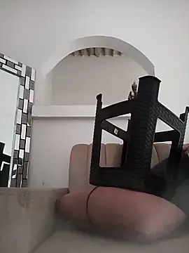 hot pleaser1   online show from November 6, 2025, 11:11 am