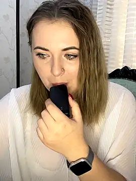 AliseShyness online show from October 23, 2025, 10:14 am