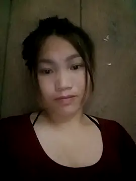 min-xinh online show from October 7, 2025, 8:39 pm