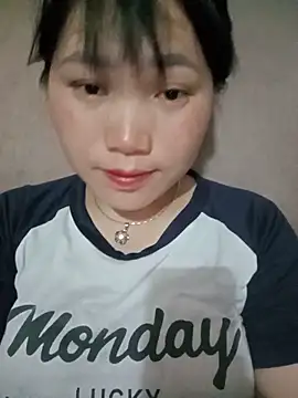 min-xinh online show from May 17, 2026, 2:24 pm
