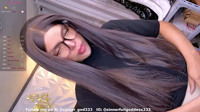 Snapshot of CherryHarper chatting on November 9, 2025, 6:33 am CherryHarper online show from November 9, 2025, 6:33 am