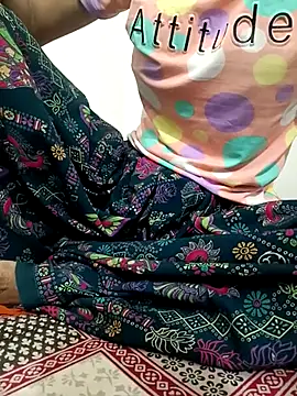 kavita bhabi online show from October 13, 2025, 5:13 pm