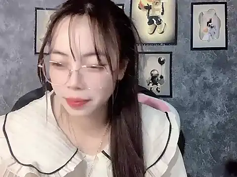 Ellie039 online show from October 19, 2025, 5:35 pm