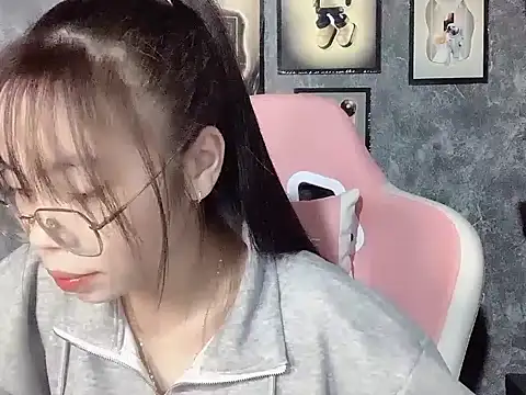 Ellie039 online show from October 29, 2025, 4:53 pm