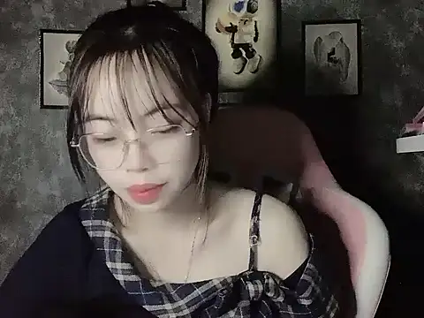 Ellie039 online show from October 30, 2025, 9:59 pm