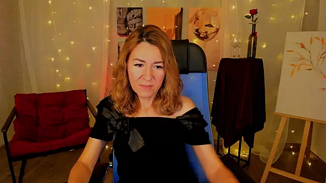 Snapshot of DonnaSmitth chatting on November 14, 2025, 3:44 pm DonnaSmitth online show from November 14, 2025, 3:44 pm