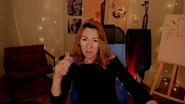 Snapshot of DonnaSmitth chatting on November 26, 2025, 11:55 am DonnaSmitth online show from November 26, 2025, 11:55 am