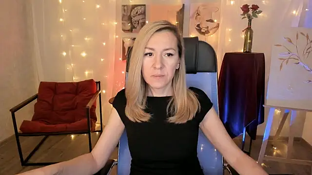 DonnaSmitth online show from February 10, 2026, 6:34 pm