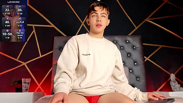 Snapshot of Lian_Miller1_ chatting on December 5, 2025, 12:25 pm Lian Miller1 online show from December 5, 2025, 12:25 pm