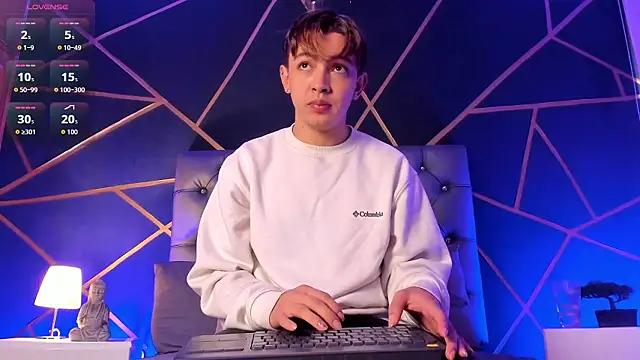 Snapshot of Lian_Miller1_ chatting on February 26, 2026, 12:15 pm Lian Miller1 online show from February 26, 2026, 12:15 pm