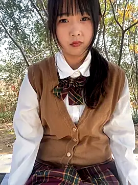 tiantian-26 online show from November 6, 2025, 3:18 am