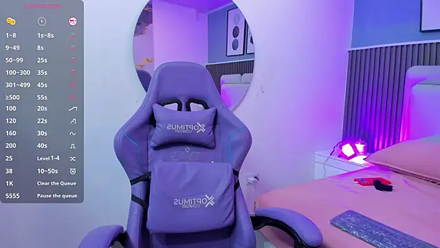 Snapshot of liz__cute chatting on October 9, 2025, 11:30 am liz cute online show from October 9, 2025, 11:30 am