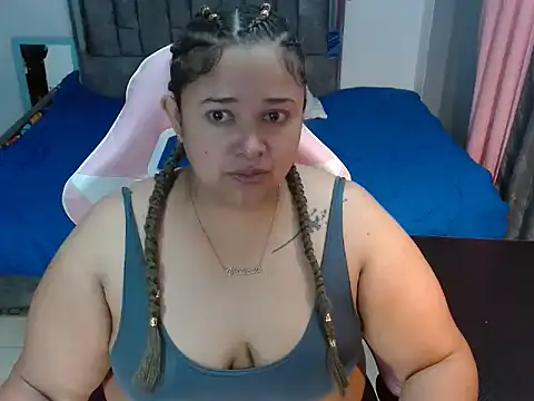 Snapshot of Vanesa_Juicy chatting on November 12, 2025, 11:43 am Vanesa Juicy online show from November 12, 2025, 11:43 am