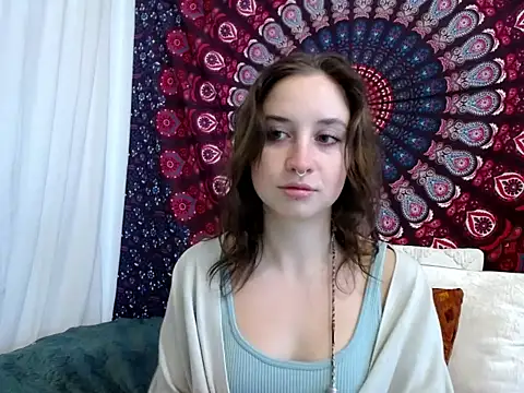 AdalynKiss online show from December 2, 2025, 7:25 am