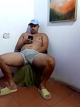 Snapshot of Tequilamaster chatting on February 20, 2026, 1:33 pm Tequilamaster online show from February 20, 2026, 1:33 pm