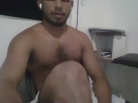 jesusacastrop25 online show from June 2, 2026, 4:36 am