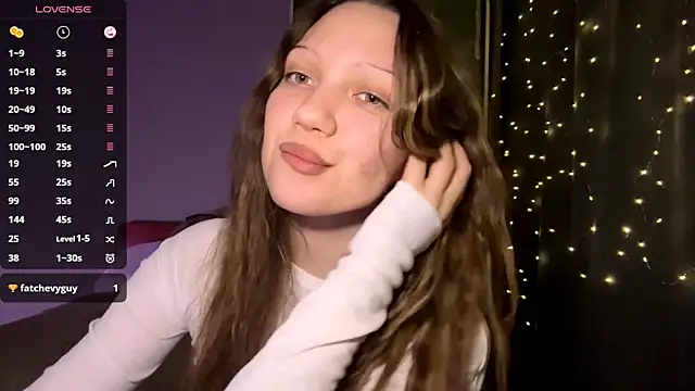 EmiIyKitty online show from January 12, 2026, 5:51 pm