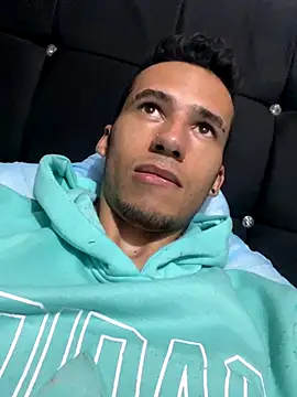 wiland hot23 online show from September 28, 2025, 12:27 am