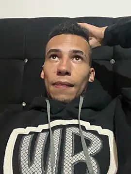 wiland hot23 online show from October 13, 2025, 4:12 am