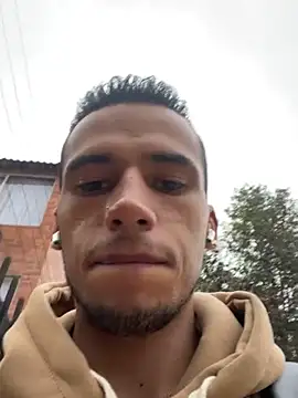 wiland hot23 online show from October 22, 2025, 7:46 pm